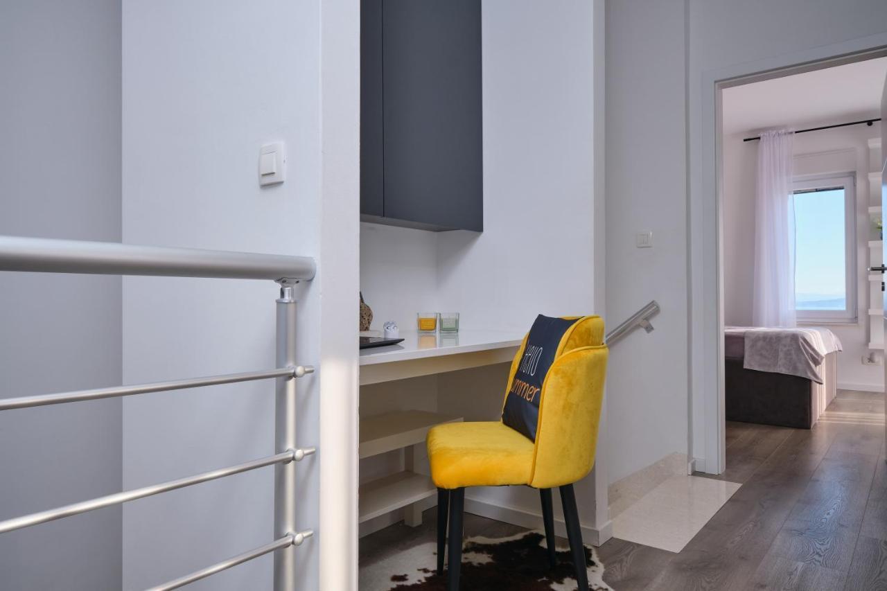 Villa Sky - Heating Pool Kaštel Novi Dış mekan fotoğraf