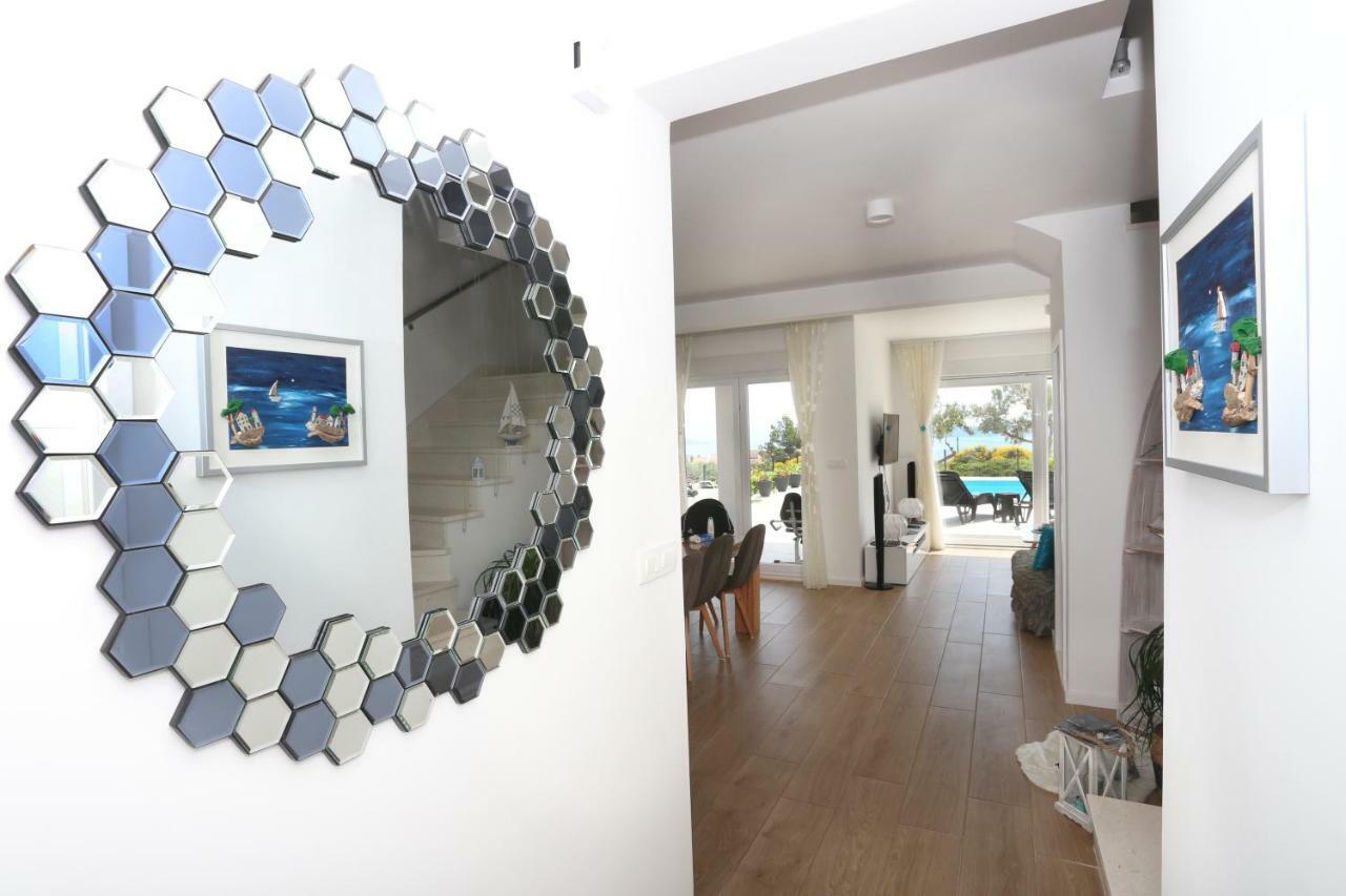 Villa Sky - Heating Pool Kaštel Novi Dış mekan fotoğraf
